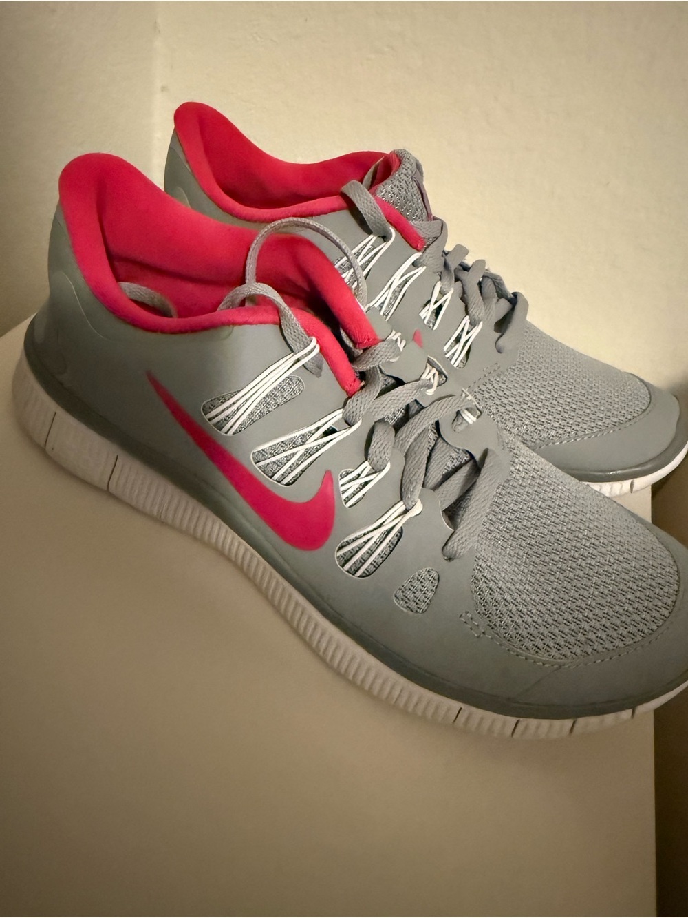 Women's Gray Athletic Sneakers with Pink Accent